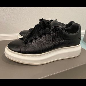 Alexander McQueen Leather Sneakers - Black